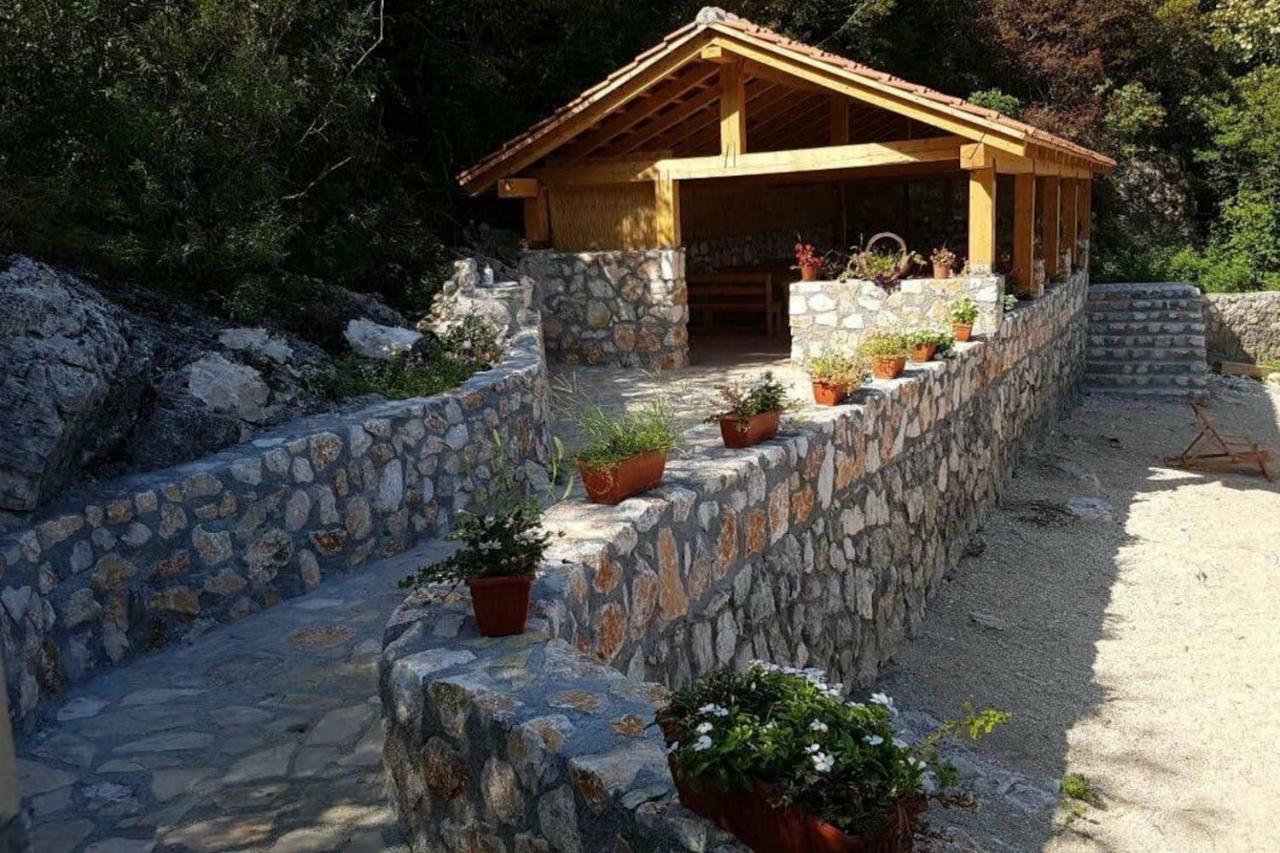 Luxury House Petrovic - Vranjina Skadar Lake Podgorica Esterno foto